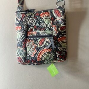 Vera Bradley Handbag New With Tags "Hipster Nomadic Floral" Retail $60